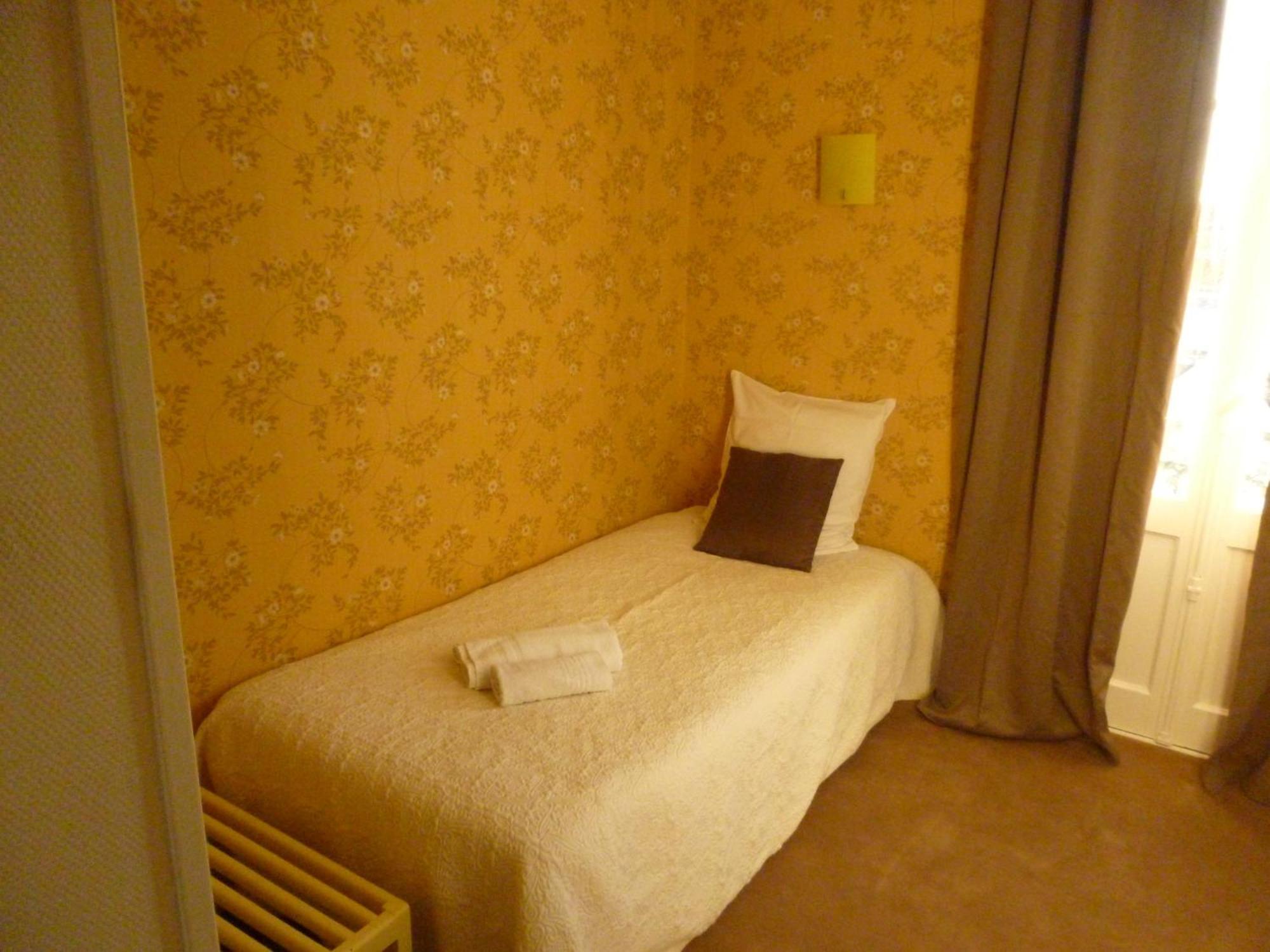 Hotel California Vichy Camera foto