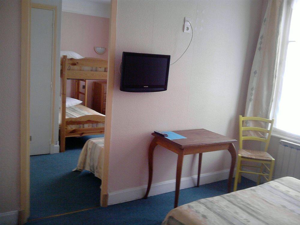 Hotel California Vichy Esterno foto